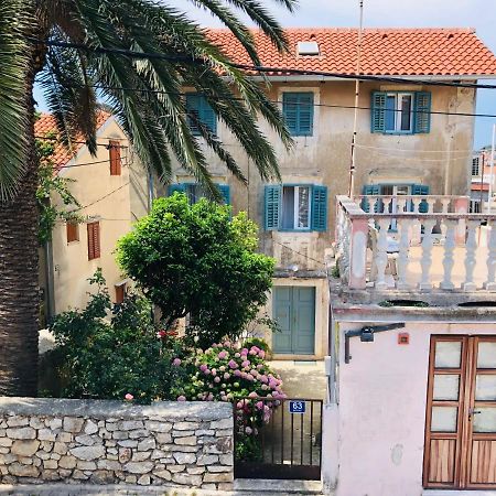 Ferienwohnung Nona Beta Mali Lošinj Exterior foto